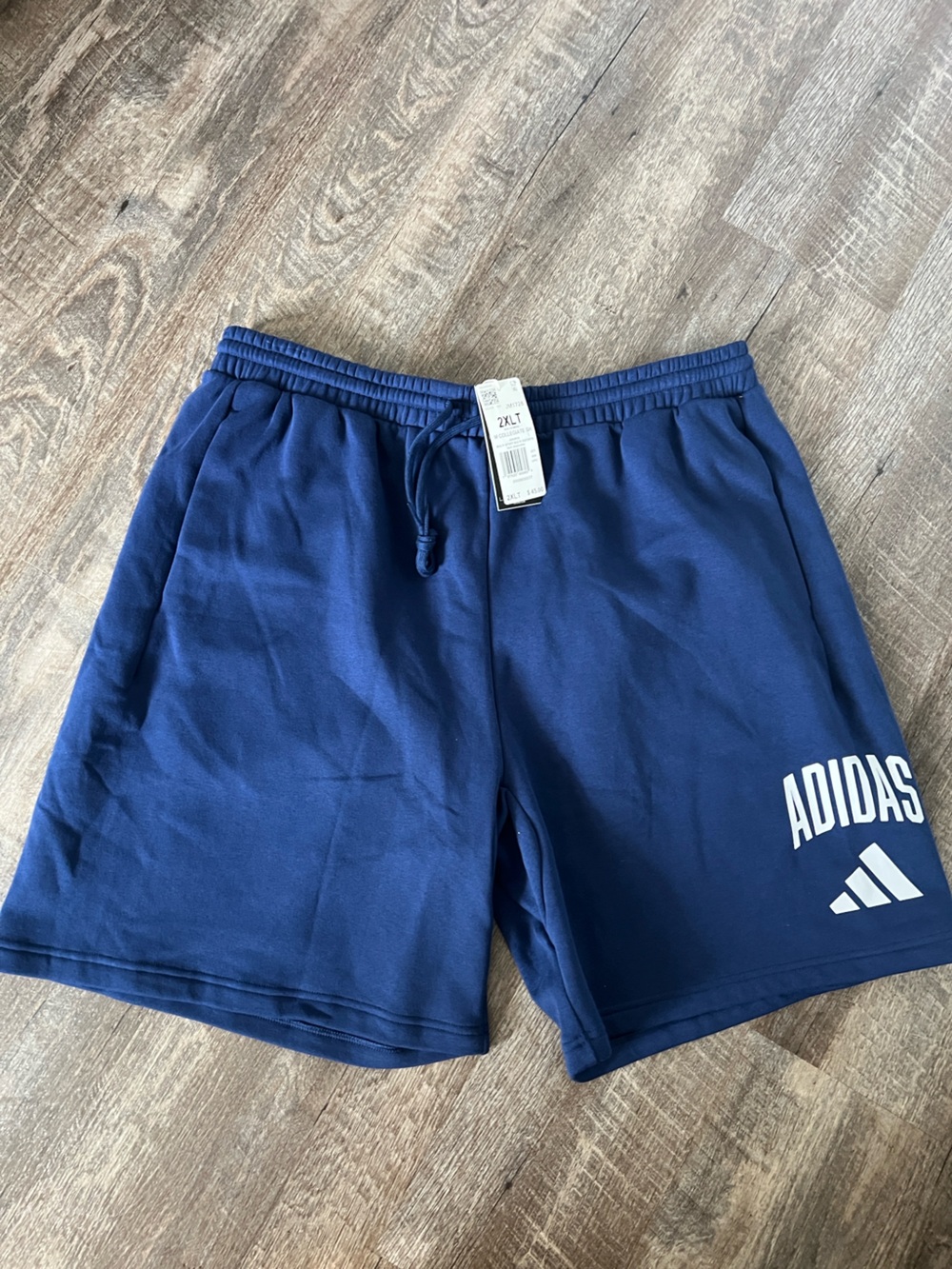 Adidas Fleece Mens 7" Mid Rise Big and Tall Colligate Shorts-Size 2XL Tall